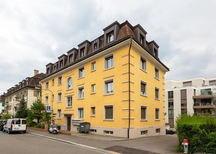Appartement Saint - 90 Qm, 3 Schlafzimmer, Balkon & Kostenloser Parkplatz Zürich