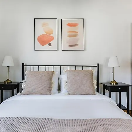 Saint Suite Apartment