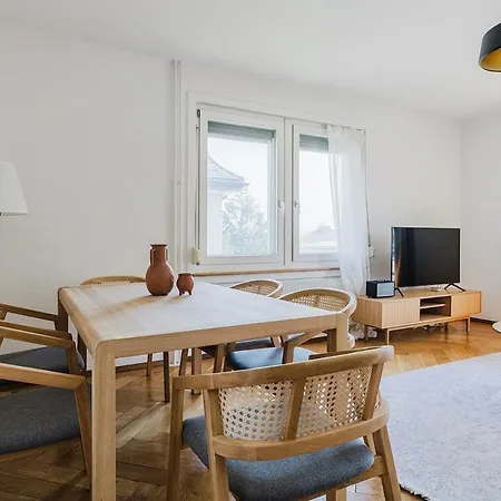 Saint - 90 Qm, 3 Schlafzimmer, Balkon & Kostenloser Parkplatz Appartamento Zurigo