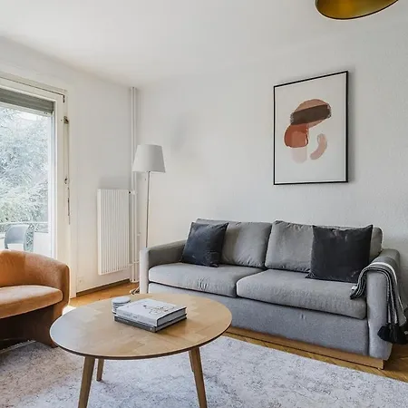 Apartment Saint - 90 Qm, 3 Schlafzimmer, Balkon & Kostenloser Parkplatz Zurich